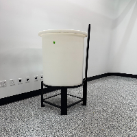 Chem-Tainer 110-gallon Vertical Cylindrical Plastic Tank With A Metal Stand image 0